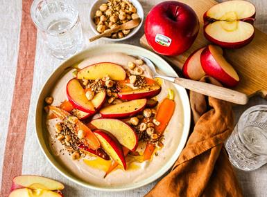 Roasted Südtiroler Apfel PGI with carrots, spiced crumble and miso yoghurt