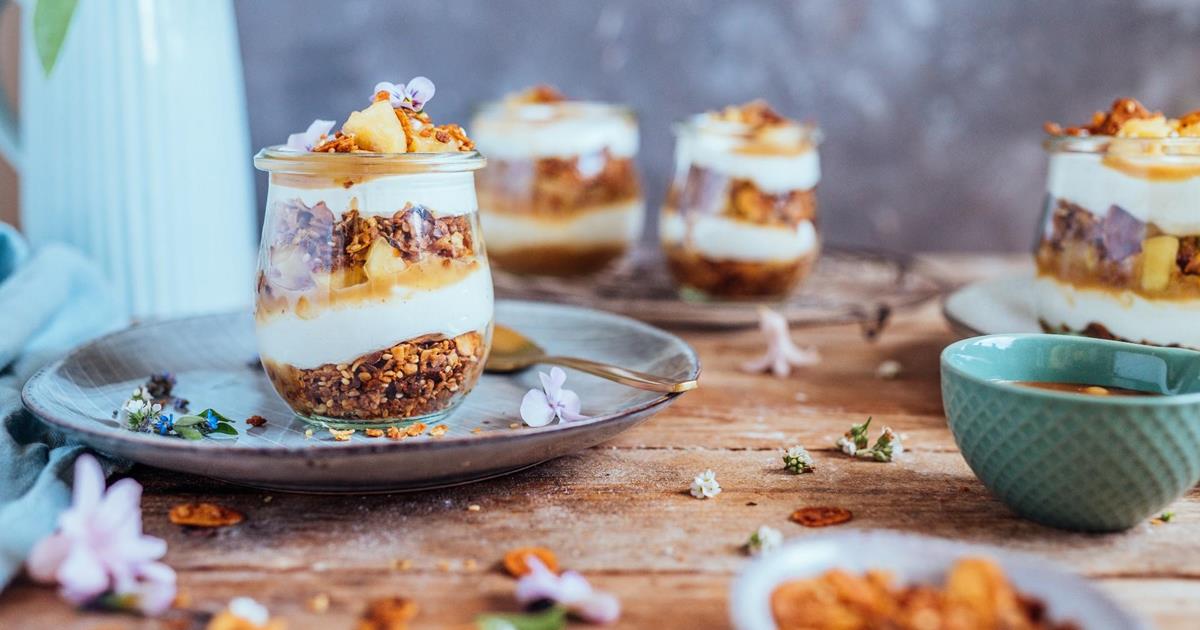 Apple, ricotta & crispy brittle dessert