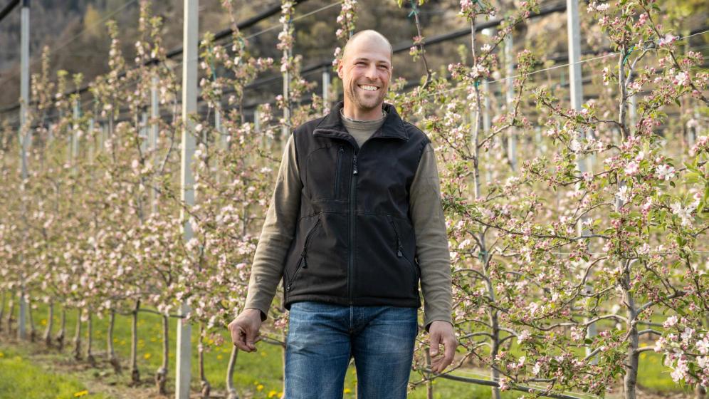 Apple farmer Matthias Gamper in the orchard