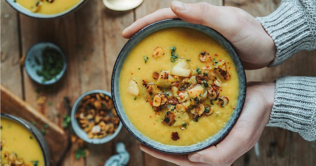 Apple Parsnip Soup: to the recipe