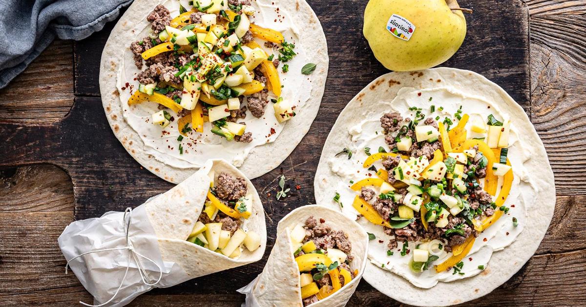 Wraps with beef & Golden Delicious from Südtiroler Apfel PGI